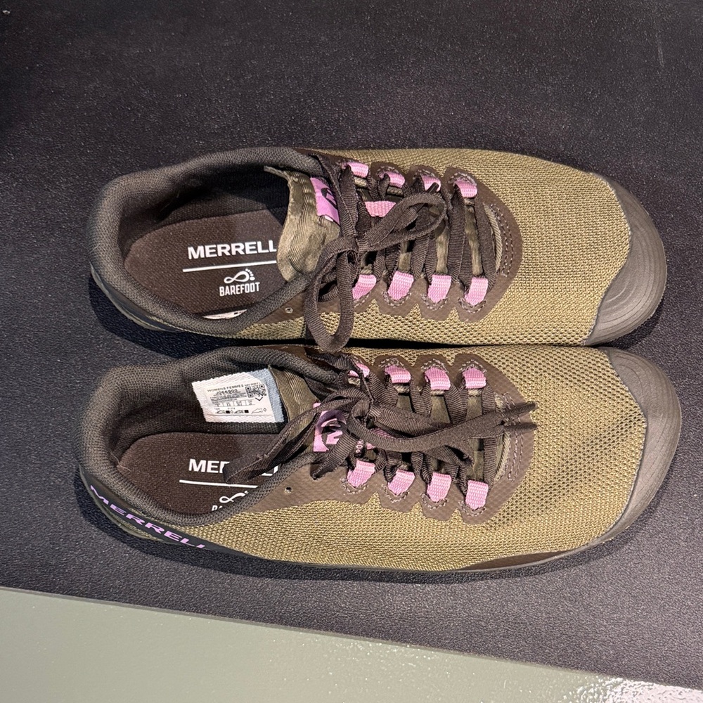 Merrell Women's Athletic Shoes in Olive and Pink